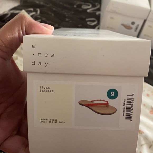 Sloan sandals - Picture 5 of 5